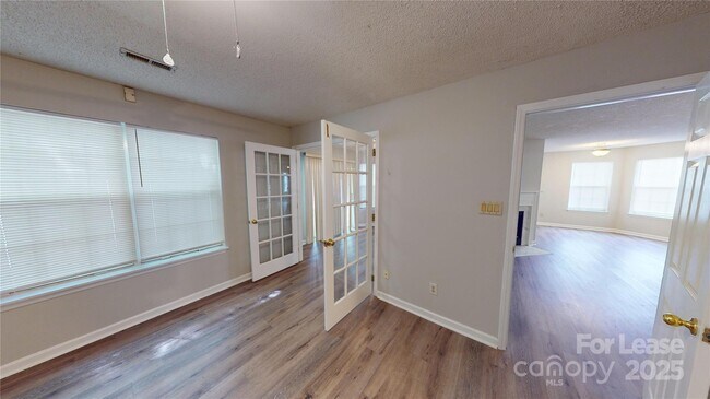 Building Photo - 5921 Amity Springs Dr