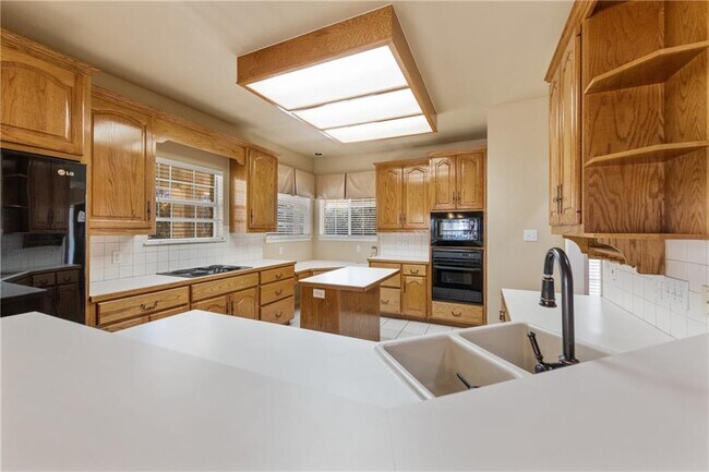 Building Photo - 2550 Co Rd 233