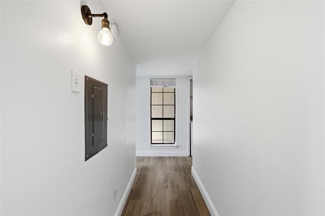 Building Photo - 2505 Wedglea Dr