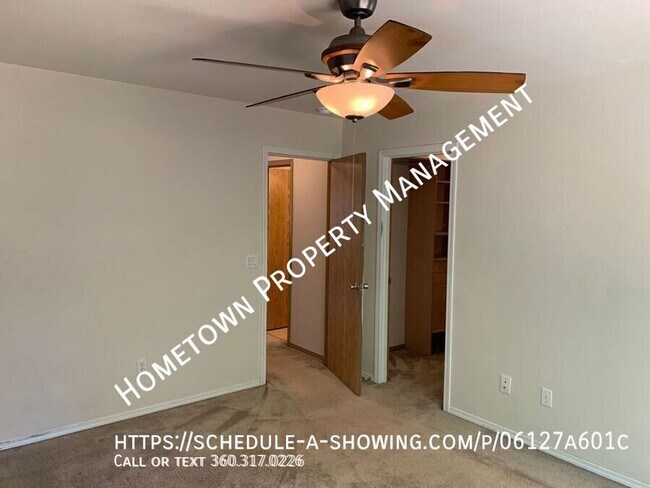 Building Photo - 21606 65th Ave Ct E