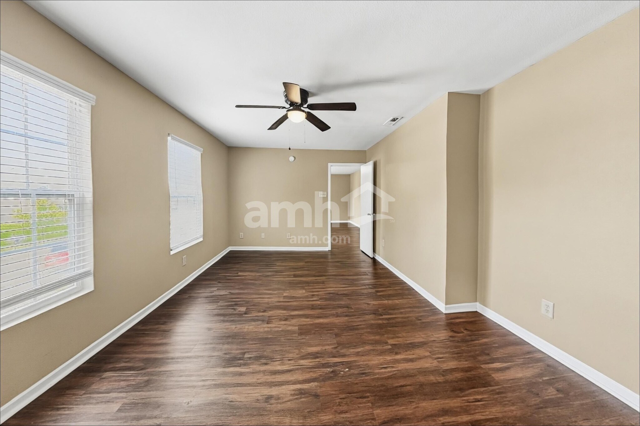 Building Photo - 2361 Blackthorn Dr