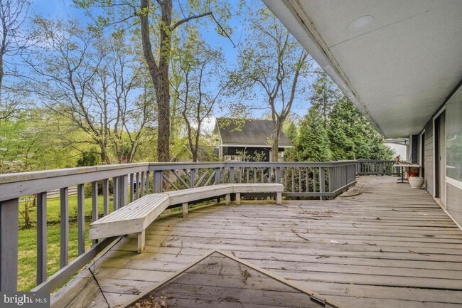 Building Photo - 9416 Holbrook Ln