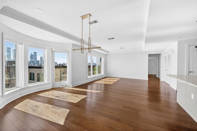 Building Photo - 100 Eton Row