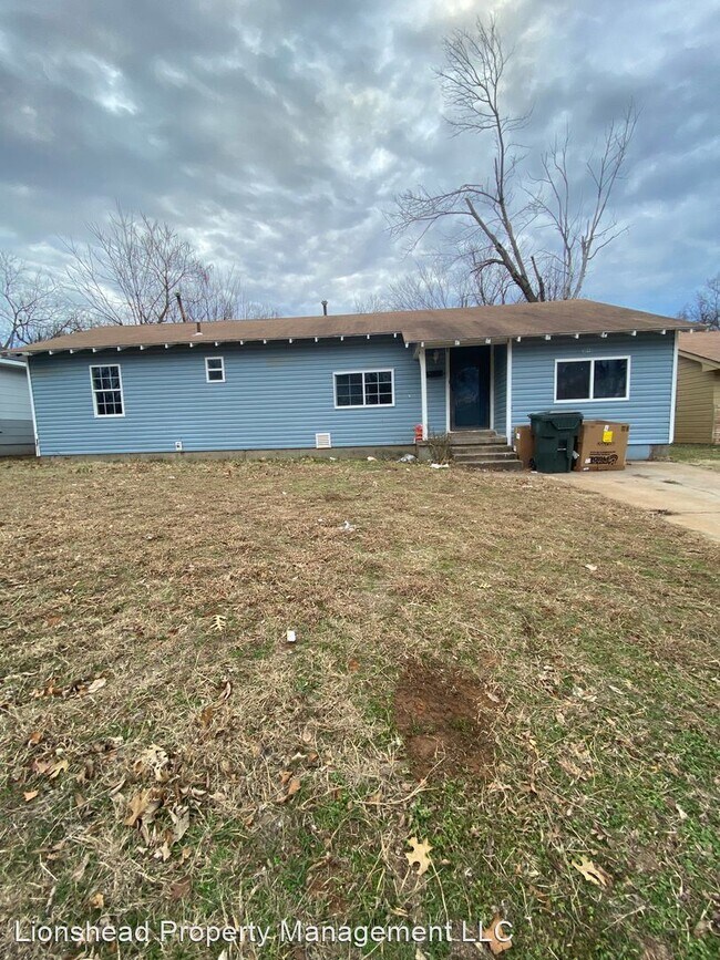 Primary Photo - 4 br, 1 bath House - 1040 Sycamore Dr.