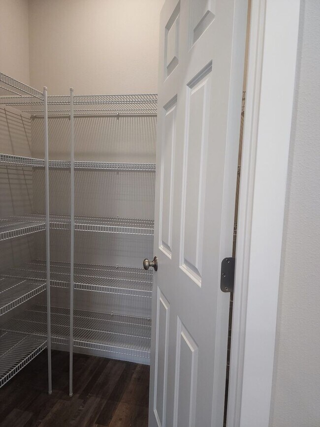 Building Photo - Yelm Creek Estates, New Construction 4 Bedroom, 2.75 Bathroom with Den