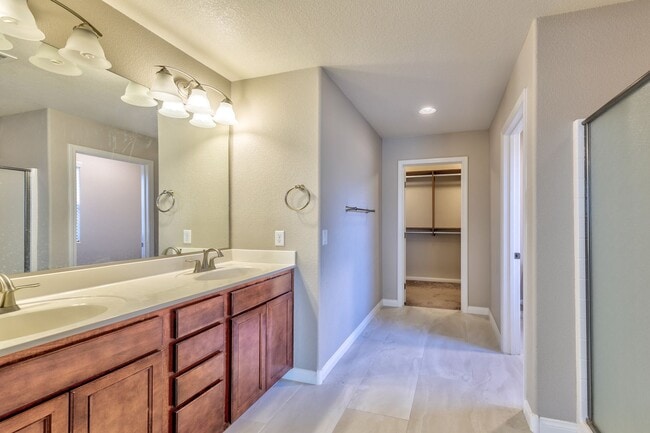 Building Photo - 10954 Sardinia Sands Dr