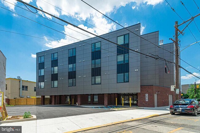 Building Photo - 1245 Ridge Ave