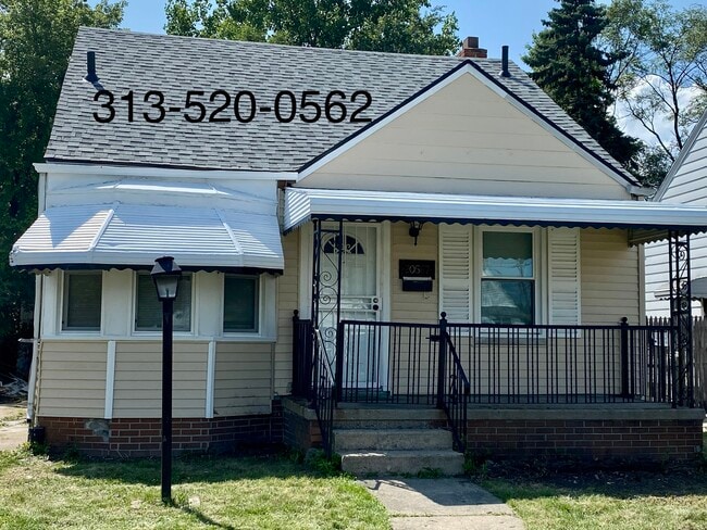 Building Photo - 20567 Waltham St