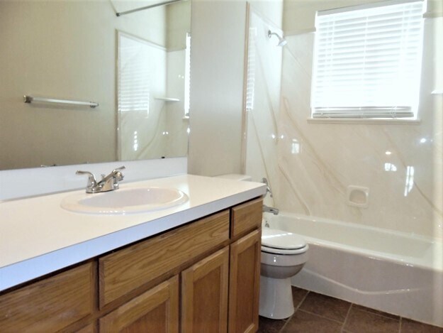 Building Photo - 2053 W 750 N