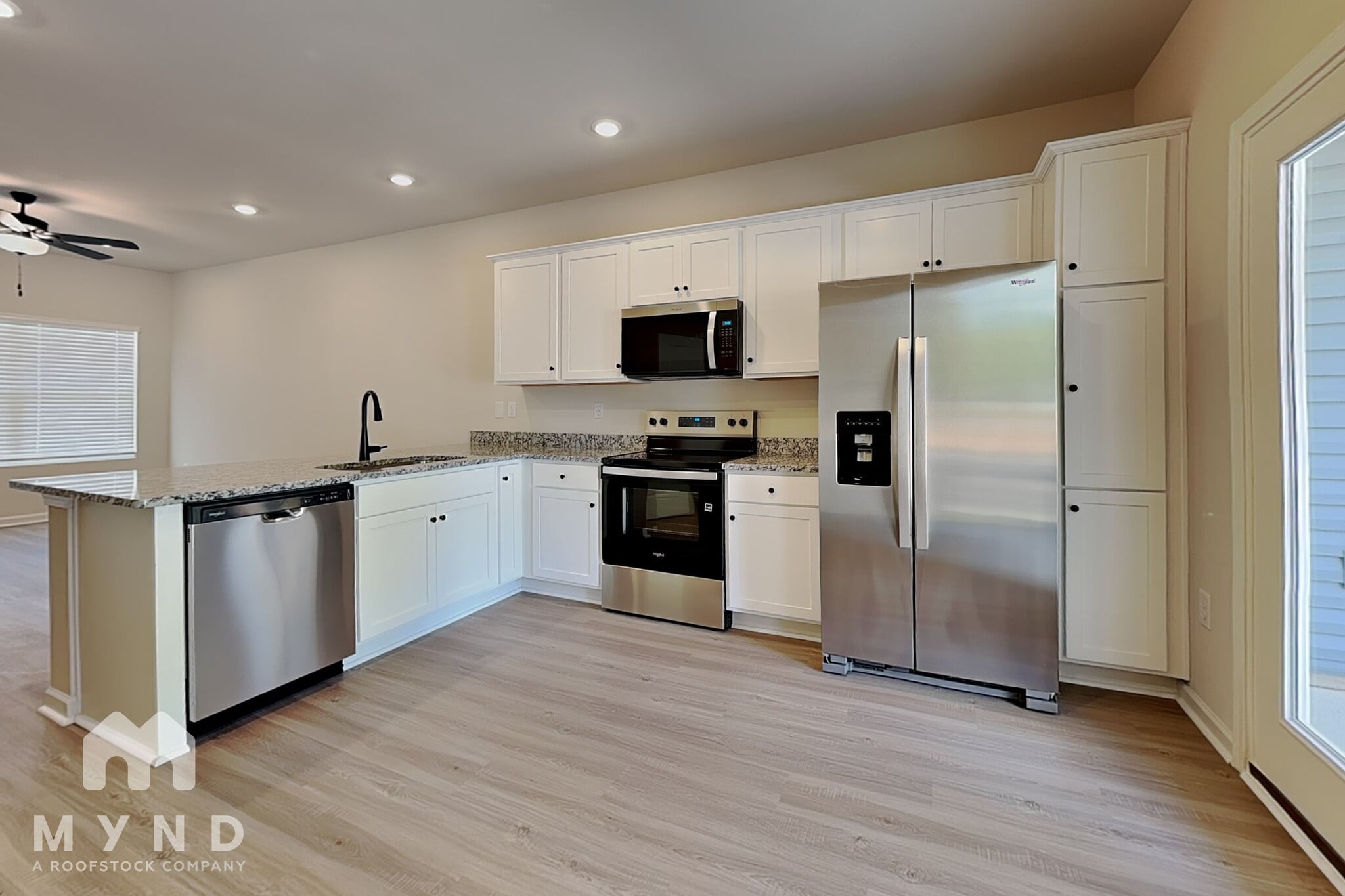 Building Photo - 1290 Principal Featherstone Ave