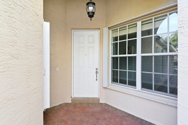 Building Photo - 11351 Majestic Acres Terrace