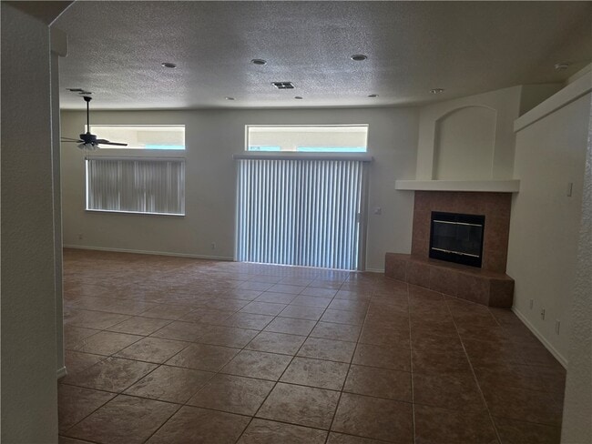 Building Photo - 2356 McCormick Blvd