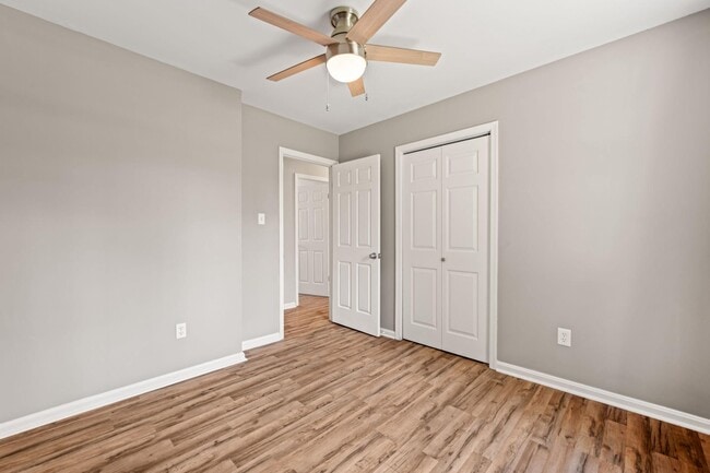 Building Photo - 8635 Old Mt Vernon Rd