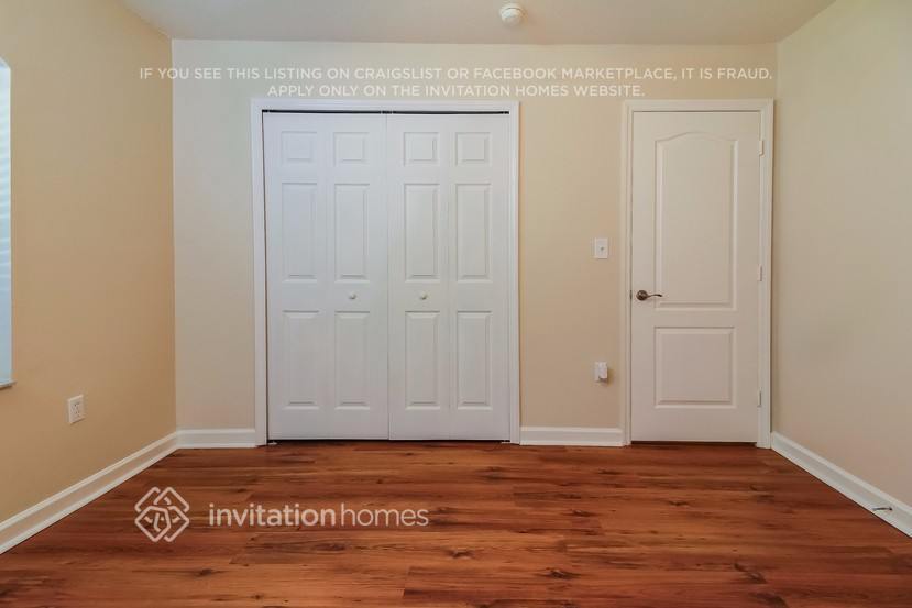 Building Photo - 18146 SW 150th Ct