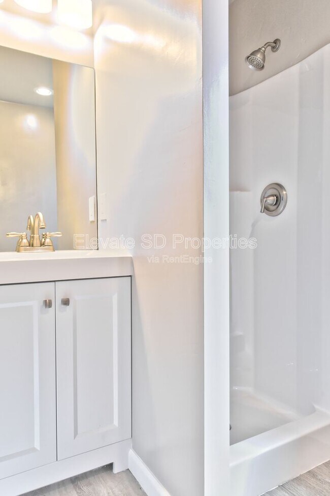 Building Photo - 290 2nd Ave