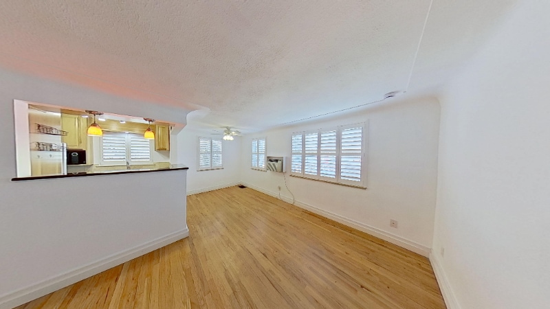 Building Photo - 245 S Pennsylvania St