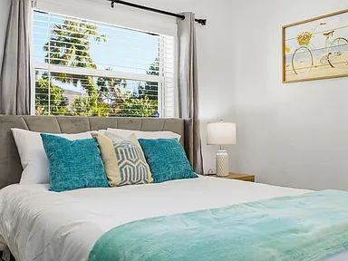 Building Photo - Fully Furnished South Tampa Retreat | Flexible Lease Terms