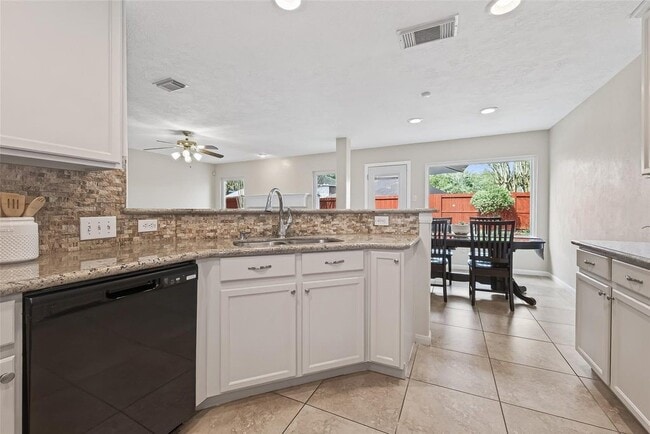 Building Photo - 20722 Smokey Sage Dr