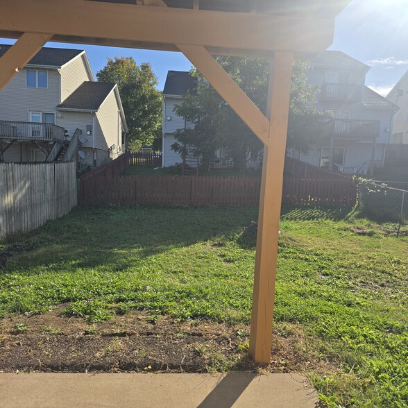 Fenced Back Yard - 1415 Kodiak Ct