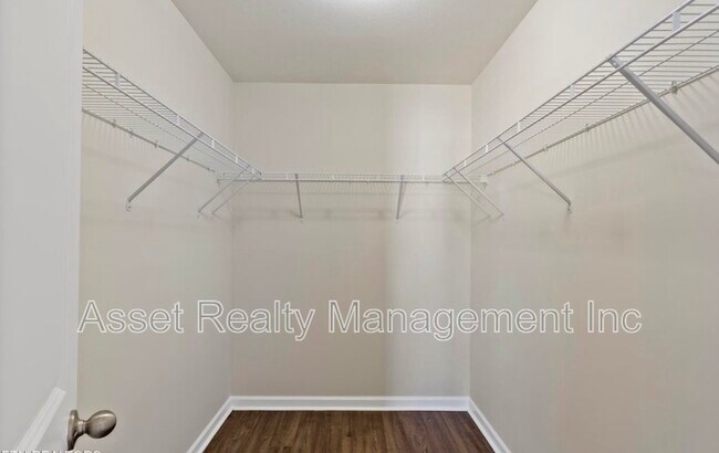 Building Photo - 2326 McCampbell Wells Way