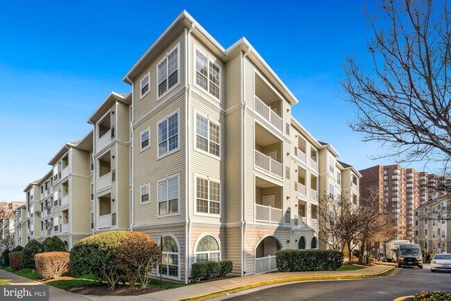Primary Photo - 4561 Strutfield Ln
