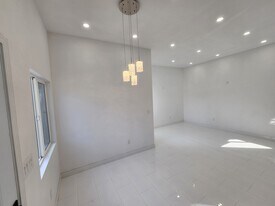 Building Photo - 10343 Penrose St