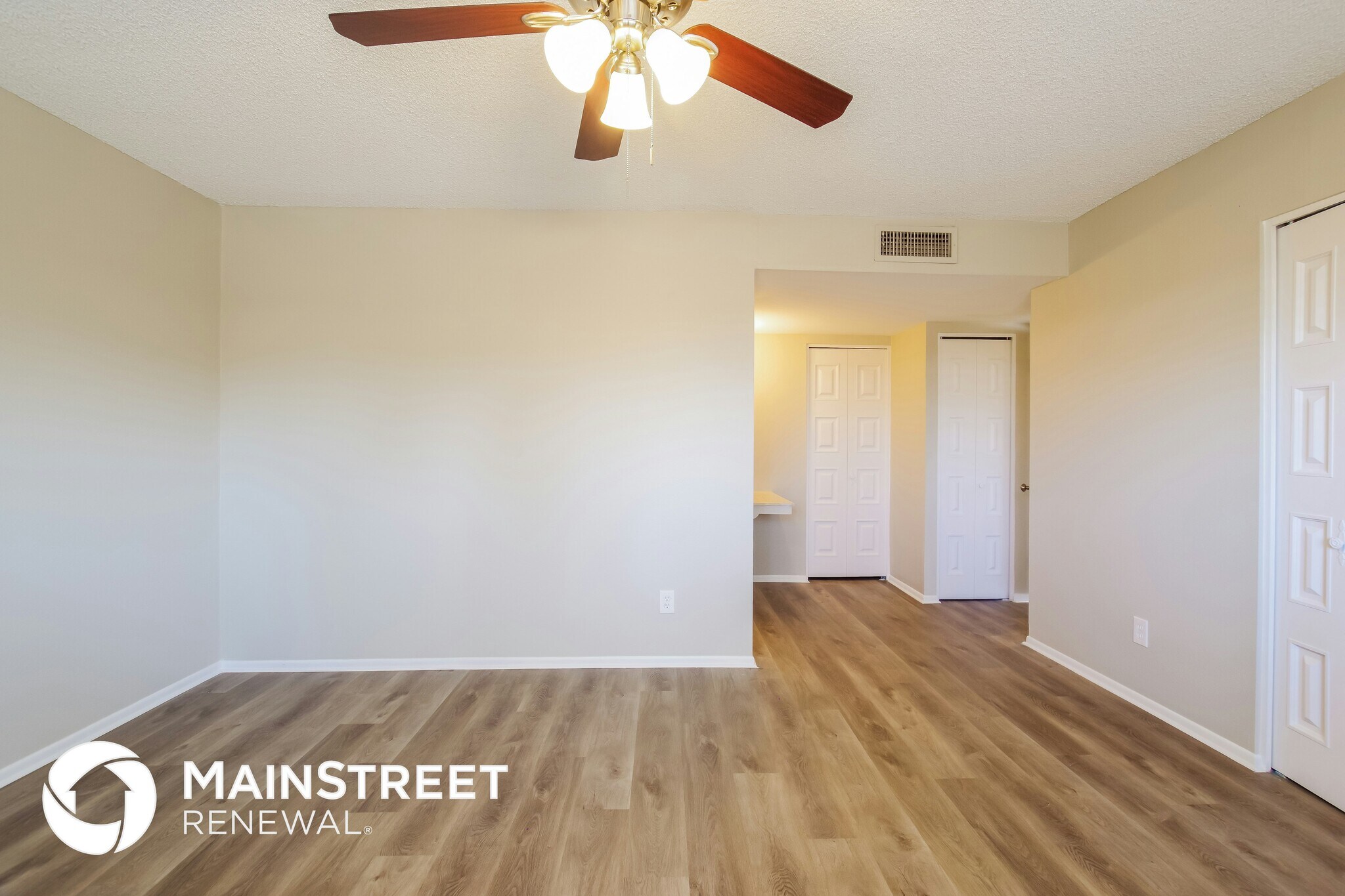 Building Photo - 15202 N 38th Ave