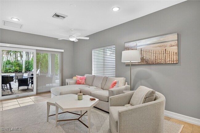 Building Photo - 740 5th Ave N