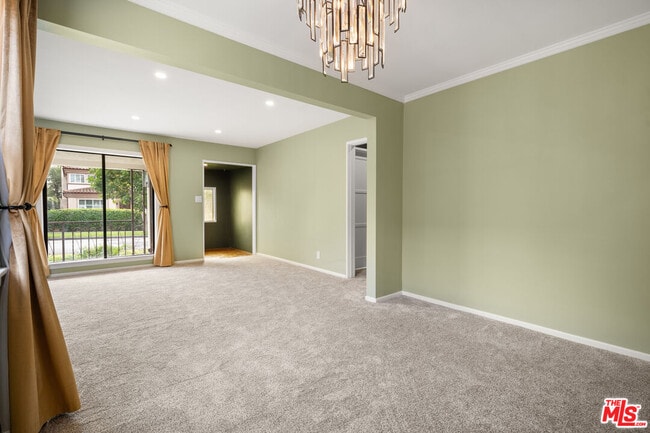 Building Photo - 7315 W 82nd St