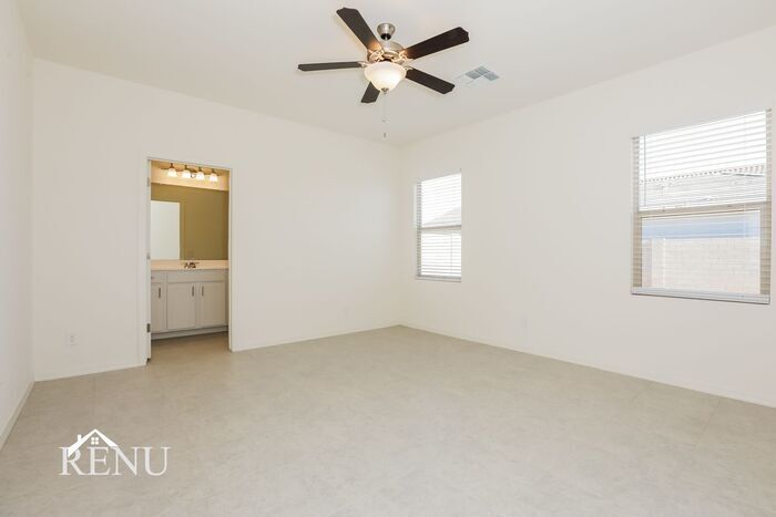 Building Photo - 18391 Los Gabrieles Wy