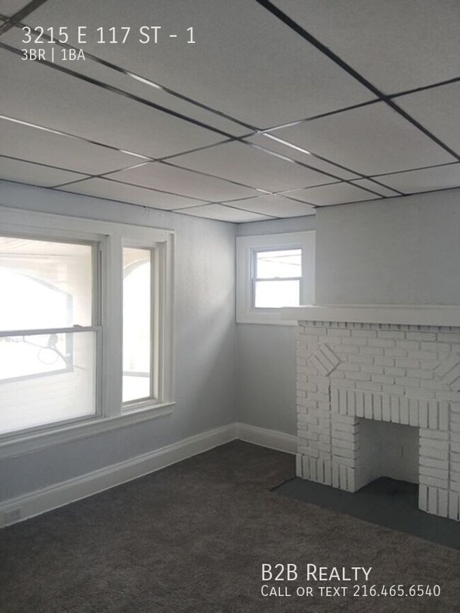 Building Photo - 3215 E 117th St
