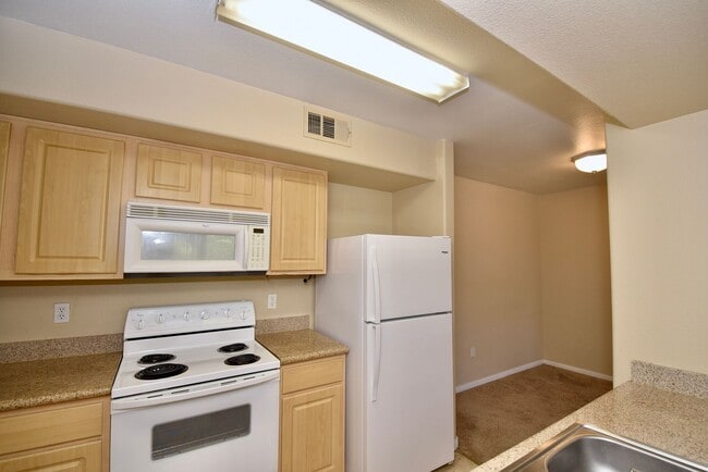 Primary Photo - Cozy 1 Bedroom Condo 2nd Floor At Coronado...