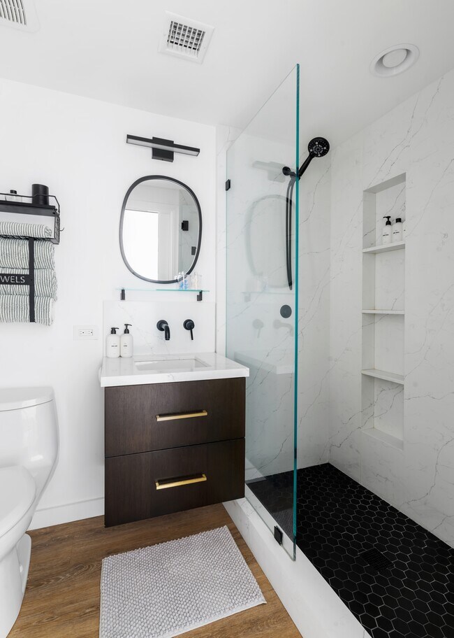 Building Photo - 20638 CA-1