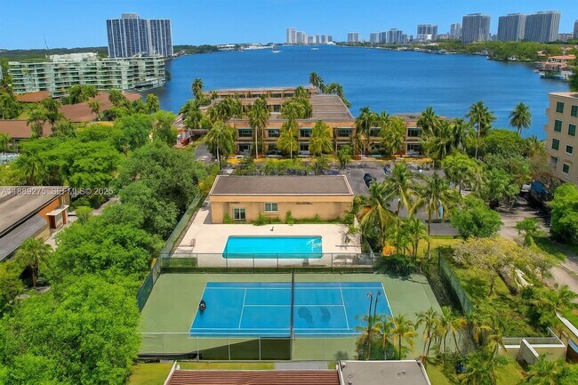 Building Photo - 2781 NE 165th Terrace