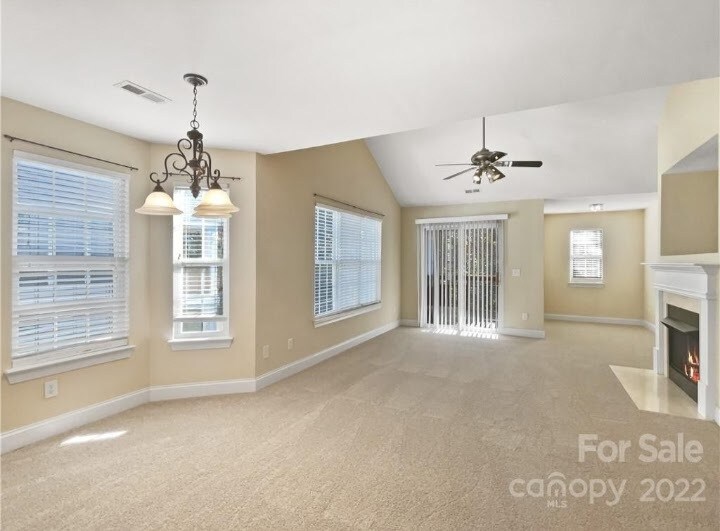 Building Photo - 6832 Park Place Dr