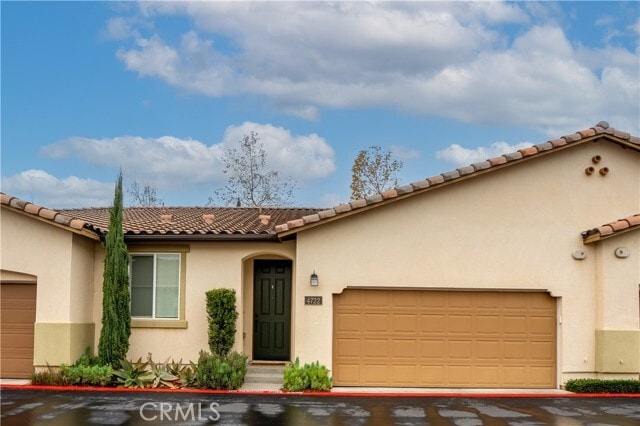 Building Photo - 4722 E Washington Ave