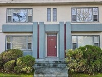 Building Photo - Downstairs one bedroom apartment available...