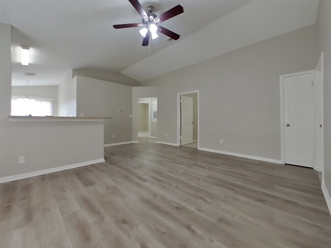 Building Photo - 3135 Kelling St