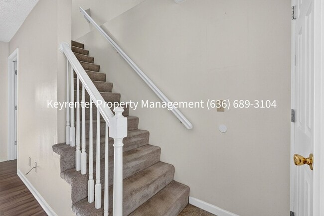 Building Photo - Charming 2-Bedroom Condo Available for Rent in Saint Peters!