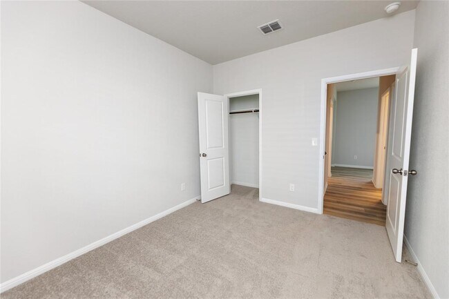 Building Photo - 6206 Marsh Ln