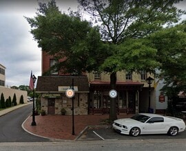 Building Photo - 345 High St