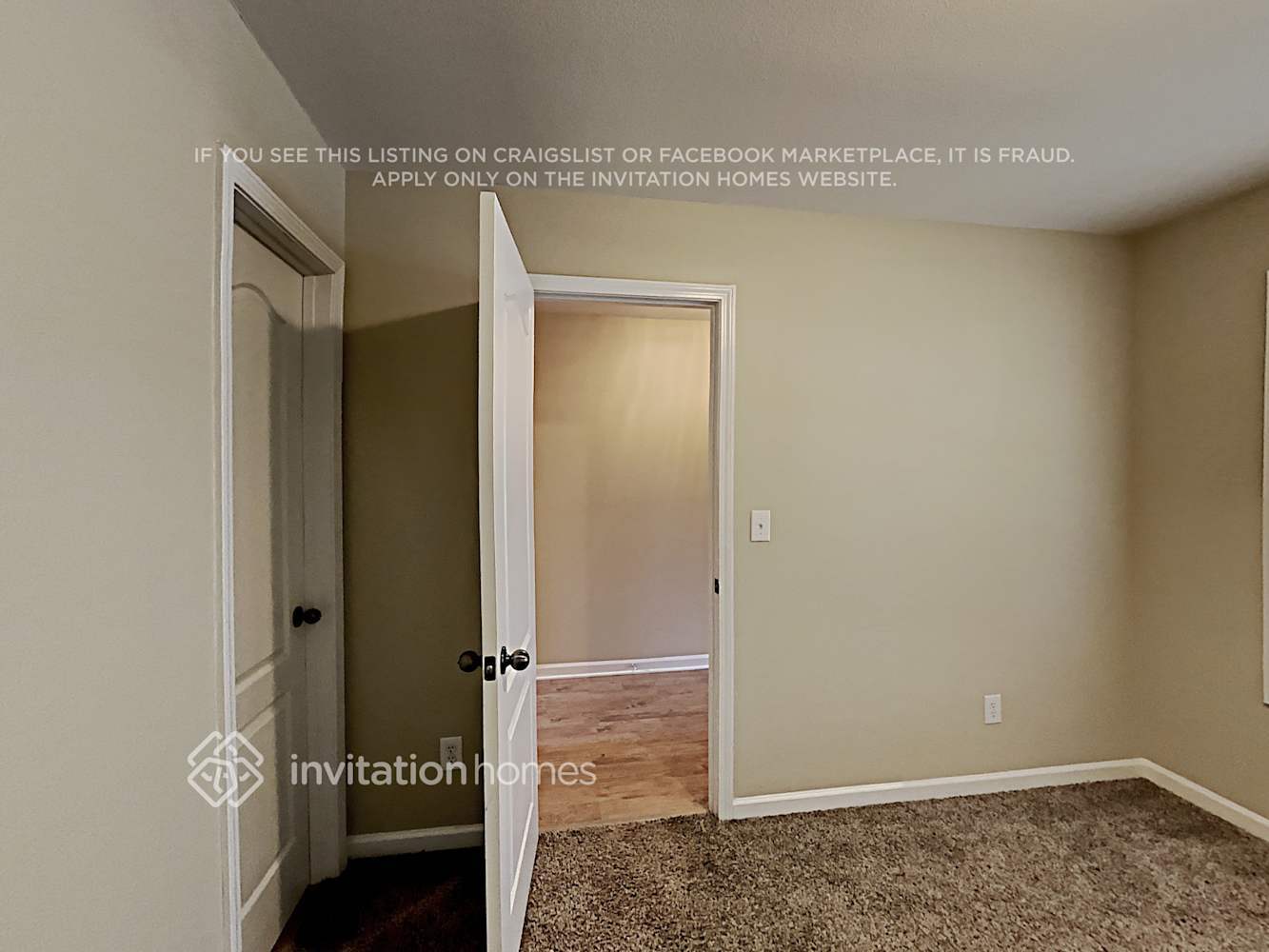 Building Photo - 6415 White Walnut Way