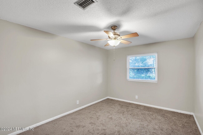 Building Photo - 3917 Tara Hall Dr
