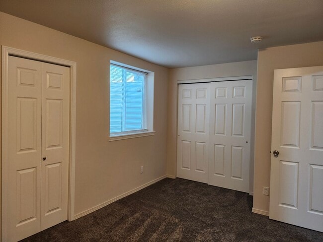 Building Photo - Beautiful 4 bedroom 2 bath Post Falls home for rent!