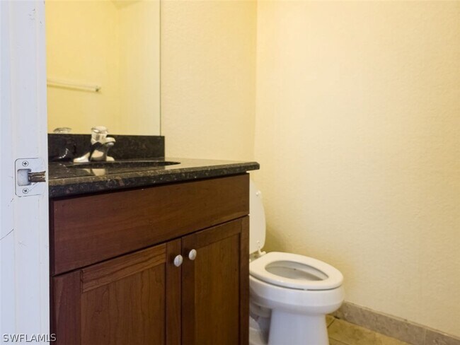 Building Photo - 6139 57th Ct