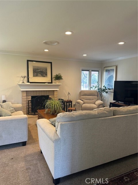 Building Photo - 27441 Avenida Larga