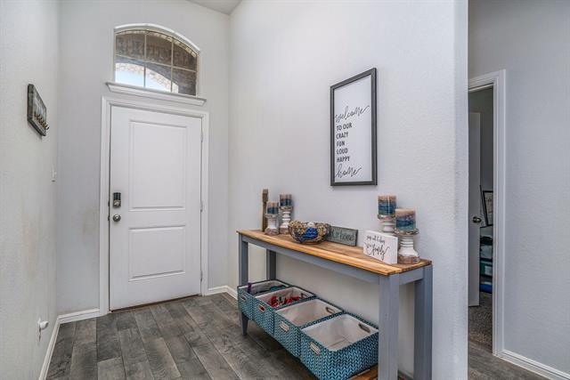 Building Photo - 9233 Herringbone Dr