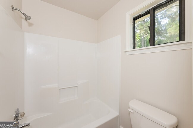 Building Photo - 2808 Porter Dr