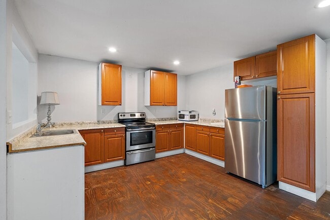 Building Photo - 14339 Collecting Canal Rd