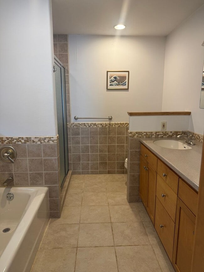 Building Photo - Charming Southwestern Stucco Home